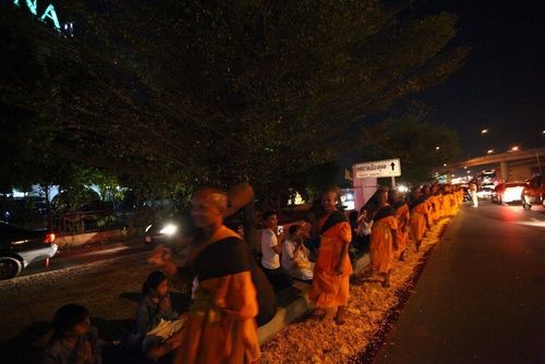 ภาพ No.7818:ประมวลภาพธุดงค์ธรรมชัย ปีที่ 2 วันที่ 26 มกราคม พ.ศ.2556