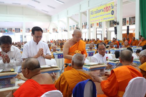 ภาพ No.8121:พิธีถวายสังฆทานแด่คณะสงฆ์ 323 วัด ใน 4 จังหวัดภาคใต้ ครั้งที่ 89