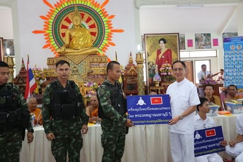 ภาพ No.8127:พิธีถวายสังฆทานแด่คณะสงฆ์ 323 วัด ใน 4 จังหวัดภาคใต้ ครั้งที่ 89