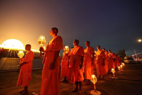 ภาพ No.8076:วันมาฆบูชา 2556 ณ วัดพระธรรมกาย