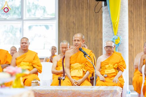 ภาพ No.315710:วันอาทิตย์ ที่ 22 มีนาคม พ.ศ. 2569 พิธีทอดผ้าป่าฉลองพระประธาน พิธีประดิษฐานพระบรมสารีริกธาตุในองค์พระประธาน พิธีจารึกชื่อบรรจุในแผ่นฌาน ณ ศูนย์ปฏิบัติธรรมสมุทรปราการ (บางบ่อ)