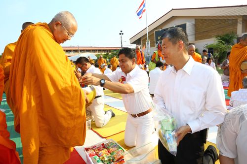 ภาพ No.8239:พิธีถวายสังฆทานแด่คณะสงฆ์ 323 วัด ใน 4 จังหวัดภาคใต้ ครั้งที่ 90