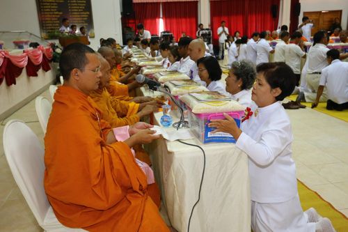 ภาพ No.8700:พิธีทอดผ้าป่า 323 วัด 4 จังหวัด ชายแดนใต้ ครั้งที่ 91 ณ จ.ปัตตานี