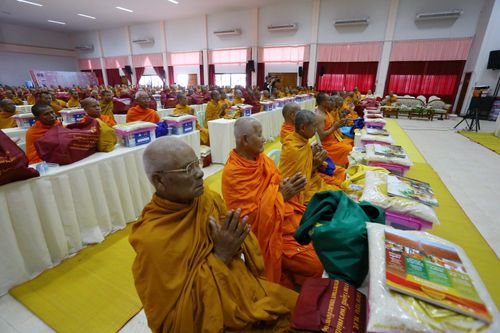 ภาพ No.8702:พิธีทอดผ้าป่า 323 วัด 4 จังหวัด ชายแดนใต้ ครั้งที่ 91 ณ จ.ปัตตานี