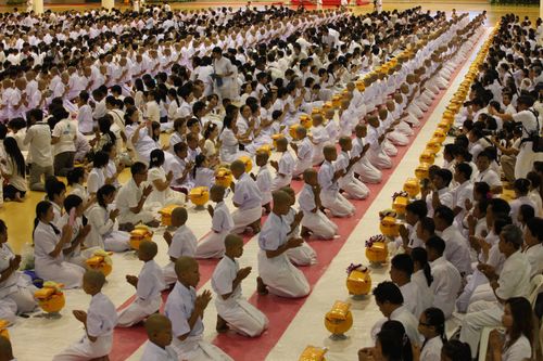 ภาพ No.8481:พิธีบรรพชาอุปสมบทหมู่ 3 โครงการ