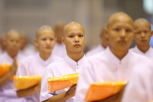 ภาพ No.8503:พิธีบรรพชาอุปสมบทหมู่ 3 โครงการ