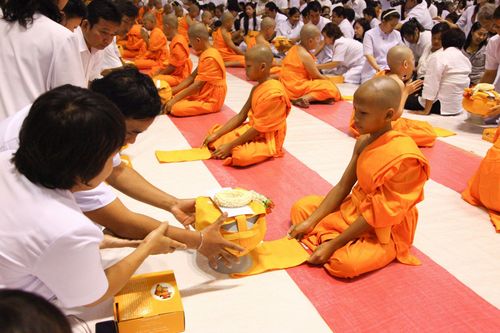 ภาพ No.8509:พิธีบรรพชาอุปสมบทหมู่ 3 โครงการ