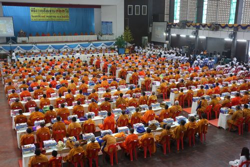 ภาพ No.8713:พิธีทอดผ้าป่า 323 วัด 4 จังหวัด ชายแดนใต้ ครั้งที่ 92 จ.สงขลา