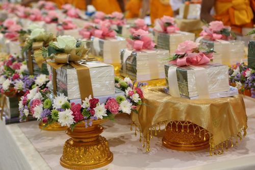 พิธีถวายกองทุนการศึกษาบาลี - นักธรรมแด่พระภิกษุสามเณร