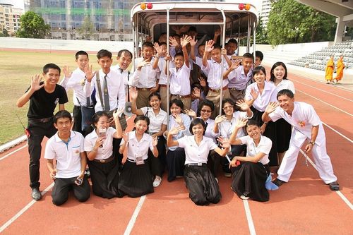 ภาพ No.8889:ประมวลภาพตักบาตรพระ 1,111 รูป มหาวิทยาลัยบูรพา