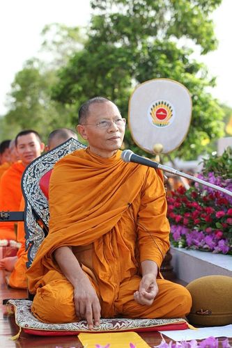 ภาพ No.8769:ประมวลภาพตักบาตรสมุทรปราการ พระ 11,111  รูป 