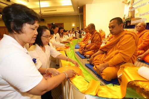 ภาพ No.8829:พิธีทอดผ้าป่า 323 วัด 4 จังหวัด ชายแดนใต้ ครั้งที่ 93 จังหวัดนราธิวาส