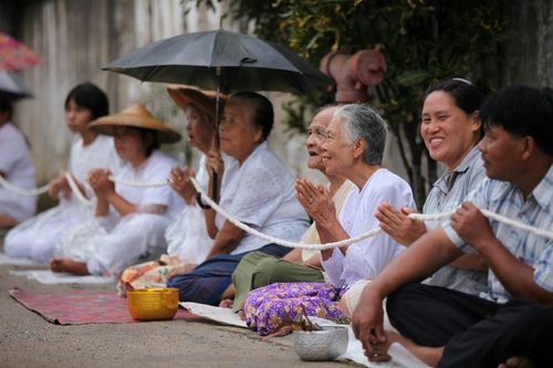 ภาพ No.8802:พิธีประดิษฐานองค์พระประธาน ณ วัดป่าหมาก อ.แม่ลาน้อย จ.แม่ฮ่องสอน
