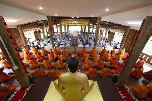 ภาพ No.8813:พิธีประดิษฐานองค์พระประธาน ณ วัดป่าหมาก อ.แม่ลาน้อย จ.แม่ฮ่องสอน