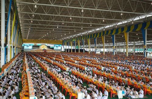 ภาพ No.9075:ประมวลภาพงานบุญวันสมาธิโลก 2556 ณ วัดพระธรรมกาย