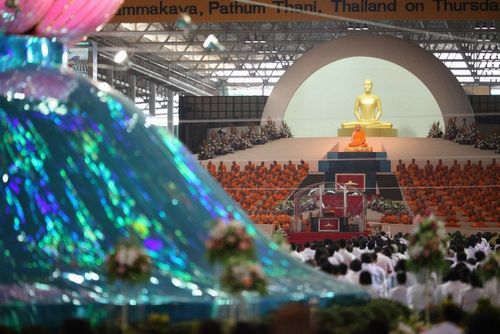 ภาพ No.9353:พิธีหล่อรูปเหมือนหลวงปู่วัดปากน้ำด้วยทองคำ องค์ที่ 7