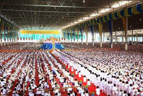 ภาพ No.9362:พิธีหล่อรูปเหมือนหลวงปู่วัดปากน้ำด้วยทองคำ องค์ที่ 7