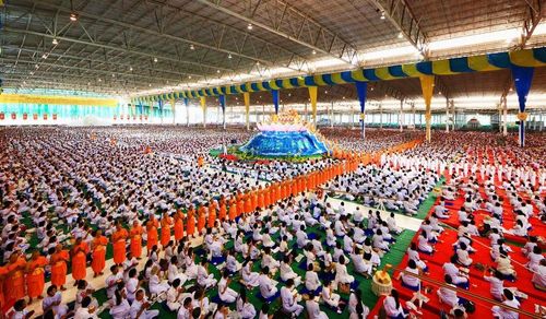 ภาพ No.9363:พิธีหล่อรูปเหมือนหลวงปู่วัดปากน้ำด้วยทองคำ องค์ที่ 7