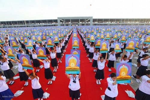 ภาพ No.9435:ประมวลภาพวันรวมพลัง เด็กดี V-Starครั้งที่ 8