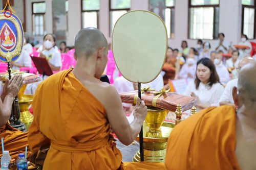 ภาพ No.164192:พิธีทอดกฐินวัดสามพราน จ.นครปฐม ในโครงการกฐินสามัคคีทั่วไทย 30,000 วัด บูชาธรรม 80 ปี หลวงพ่อธัมมชโย โดย คณะศิษยานุศิษย์วัดพระธรรมกาย วันที่ 20 ตุลาคม พ.ศ. 2567