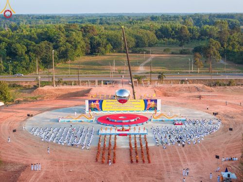 ภาพ No.174494:พิธีประดิษฐานดวงแก้วบรมเศรษฐี นาคีพ่นสมบัติใหญ่ ลานเอนกประสงค์พญานาค 4 ตระกูล วันที่ 15 พฤศจิกายน พ.ศ. 2567 ณ พุทธอุทยานนานาชาติ จ.หนองคาย