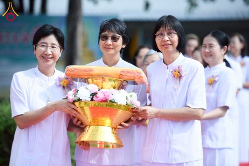 ภาพ No.270208:วันอาทิตย์ที่ 9 พฤศจิกายน พ.ศ. 2568 พิธีทอดผ้าป่าสร้างองค์พระเจดีย์สระบุรี สถาปนาองค์พระเจดีย์ เพื่อสร้างสันติภาพโลก ณ ศูนย์ปฏิบัติธรรมสระบุรี อ.พระพุทธบาท จ.สระบุรี