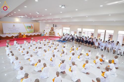 โครงการบรรพชาสามเณร ภาคฤดูร้อน เฉลิมพระเกียรติพระบาทสมเด็จพระเจ้าอยู่หัว เนื่องในโอกาส พระราชพิธีมหามงคลเฉลิมพระชนมพรรษา 6 รอบ 28 กรกฎาคม พ.ศ. 2567 ระหว่างวันที่ 20 เมษายน ถึง 6 พฤษภาคม 2567 ณ วัดกลางธนรินทร์ (ธรรมอุทยานบ้านแป้ง)