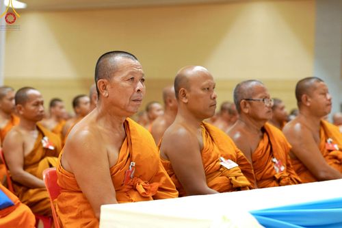 ภาพ No.219512:วันอังคารที่ 22 เมษายน พ.ศ. 2568 สัมมนาสงฆ์ เพื่อความมั่นคงและความเจริญรุ่งเรืองแห่งพระพุทธศาสนา  เนื่องในวันคุ้มครองโลก พิธีถวายมหาสังฆทานแด่คณะสงฆ์ 40,000 กว่าวัดทั่วประเทศ ณ วัดพระธรรมกาย จ.ปทุมธานี