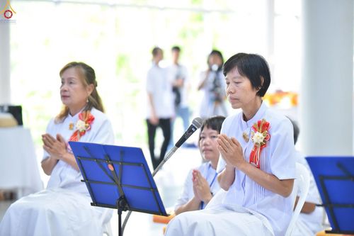 ภาพ No.231580:วันศุกร์ที่ ๔ กรกฎาคม พ.ศ. ๒๕๖๘ พิธีถวายกองทุนสัมมนาคณะสงฆ์ภาคตะวันออก (ภาค ๑๒, ๑๓) เพื่อฟื้นฟูพระพุทธศาสนา ภายใต้โครงการทอดกฐินสามัคคี ๓๐,๐๐๐ วัดทั่วไทย ประจำปี พ.ศ. ๒๕๖๘ ณ ศูนย์การศึกษาเขาแก้วเสด็จ จ.ปราจีนบุรี