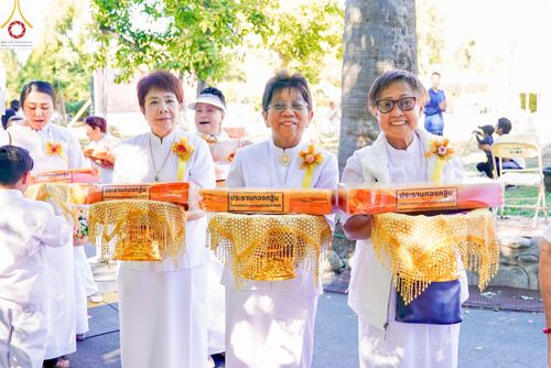 ภาพ No.100298:พิธีทอดกฐินบรมจักรพรรดิ ณ วัดพระธรรมกายแคลิฟอร์เนีย เมืองอาซูซ่า รัฐแคลิฟอร์เนีย ประเทศสหรัฐอเมริกา วันอาทิตย์ที่ 12 พฤศจิกายน พ.ศ. 2566