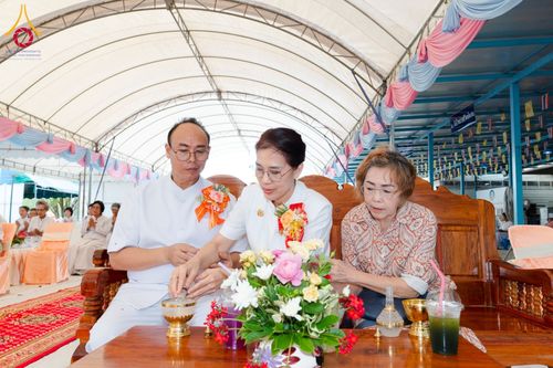 ภาพ No.183412:พิธีทอดกฐินแสงสว่าง ณ ศูนย์การศึกษาจอมบึง ต.รางบัว อ.จอมบึง จ.ราชบุรี ในโครงการทอดกฐินสามัคคีทั่วไทย 30,000 วัด บูชาธรรม 80 ปี หลวงพ่อธัมมชโย โดยคณะศิษยานุศิษย์วัดพระธรรมกาย วันที่ 23 ตุลาคม พ.ศ. 2567