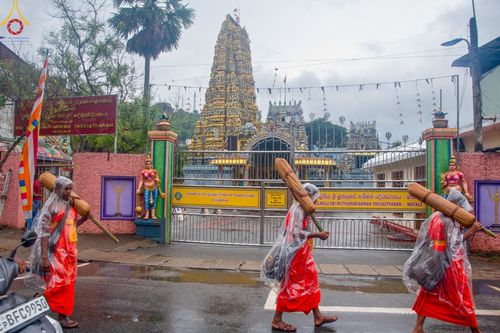 ภาพ No.140908:PhotoStory มหาศรัทธา ธรรมยาตราศรีลังกา EP.5 โครงการสยาม-ลังกา ธรรมยาตรา ฉลองเทศกาลวิสาขบูชาแห่งชาติ ศรีลังกา บูชาธรรม 80 ปีหลวงพ่อธัมมชโย เส้นทางจาก เมืองดัมบูลลา ไปยัง เมืองมาตะเล ตั้งแต่วันที่ 17-20 พฤษภาคม พ.ศ.2567