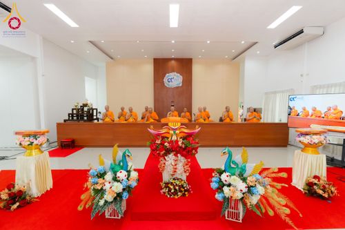 ภาพ No.164904:กฐินอาคารปฏิบัติธรรมสายไหม ณ ศูนย์ปฏิบัติธรรมธรรมธารา สายไหม วันเสาร์ที่ 19 ตุลาคม พ.ศ. 2567