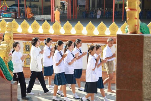 ภาพ No.195735:พิธีทอดผ้าป่าทำนุบำรุงศาสนสถาน ณ วัดตรีพาราสีมาเขต ต.สามเมือง อ.ลาดบัวหลวง จ.พระนครศรีอยุธยา ในโครงการธรรมยาตรา กตัญญูบูชา มหาปูชนียาจารย์ พระมงคลเทพมุนี(สด จนฺทสโร) พระผู้ปราบมาร อนุสรณ์สถาน 7 แห่ง ปีที่ 13 วันที่ 13 มกราคม พ.ศ. 2568