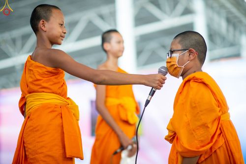 ภาพ No.80634:สามเณรชมนิทรรศการ และสื่อนวัตกรรมพระพุทธศาสนาภาพยนต์ 3 มิติ-จักรวาลนฤมิต ในโครงการบรรพชาสามเณร ฟื้นฟูพระพุทธศาสนาทั่วไทย ประจำปี 2566 ณ วัดพระธรรมกาย จ.ปทุมธานี