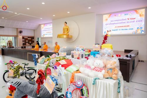 ภาพ No.102466:งานรวมพลังเด็กดี V-Star จังหวัดชลบุรี จัดงานโดยชมรมพุทธศาสตร์สากล และธุดงคสถานชลบุรี วันศุกร์ที่ 15 ธันวาคม พ.ศ. 2566