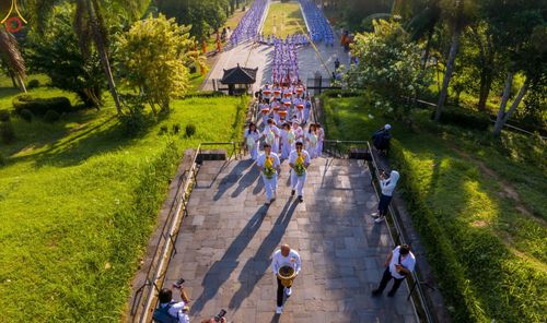 ภาพ No.103033:พิธีวันทาเจดีย์ พิธีเวียนประทักษิณ ธรรมทายาทชาวอินโดนีเซียกว่า 1,000 คน ณ มหาเจดีย์บุโรพุทโธ ประเทศอินโดนีเซีย ในวันที่ 19 ธันวาคม พ.ศ. 2566