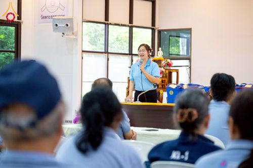 ภาพ No.259675:วันที่ 24 ตุลาคม พ.ศ. 2568 รพ.สต.คลองหนึ่ง อ.คลองหลวง สังกัด อบจ.ปทุมธานี จัดประชุมและมอบครุภัณฑ์ทางการแพทย์ เสริมพลัง อสม. ขับเคลื่อนสุขภาพชุมชนอย่างยั่งยืน ณ วัดพระธรรมกาย