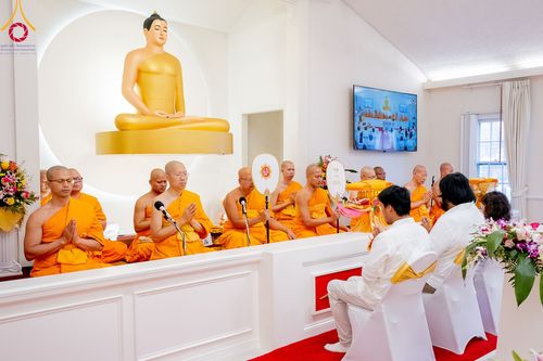 ภาพ No.100746:พิธีทอดกฐินบรมจักรพรรดิสร้างทุกสิ่ง  ณ วัดพระธรรมกายนิวเจอร์ซี ประเทศสหรัฐอเมริกา วันอาทิตย์ ที่ 19 พฤศจิกายน พ.ศ 2566