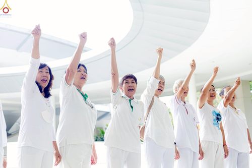 ภาพ No.242214:วันที่ ๒๙ - ๓๑ สิงหาคม พ.ศ. ๒๕๖๘ สัมมนารวมใจผู้นำบุญ บูชาธรรม ๘๑ ปี  หลวงพ่อธัมมชโย รุ่นที่ ๒ กฐินสามัคคีทั่วไทย ๓๐,๐๐๐ วัด โครงการอุปสมบทบูชาธรรมมหาปูชนียาจารย์  ๓,๐๐๐ รูป