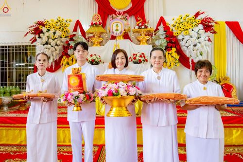 ภาพ No.264781:วันที่ 23 ตุลาคม พ.ศ. 2568 พิธีทอดกฐินสามัคคีทั่วไทย 30,000 วัด โดยคณะศิษยานุศิษย์ บูชาธรรม 81 ปี หลวงพ่อธัมมชโย ณ วัดอัยยิการาม อ.คลองหลวง จ.ปทุมธานี