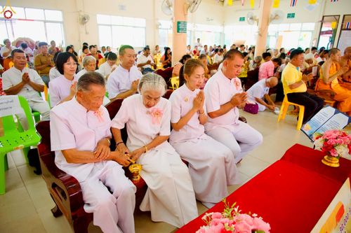 ภาพ No.258486:วันที่ 18 ตุลาคม พ.ศ. 2568 พิธีทอดกฐินสามัคคีทั่วไทย 30,000 วัด โดยคณะศิษยานุศิษย์ บูชาธรรม 81 ปี หลวงพ่อธัมมชโย ณ วัดนิคมซอย25 จังหวัดสระบุรี