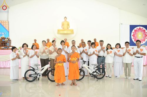 ภาพ No.59059:พิธีทอดผ้าป่ากองทุนการศึกษา ณ ศูนย์ปฎิบัติธรรมสระบุรี ต.นายาว อ.พระพุทธบาท จ.สระบุรี วันอังคาร ที่ 20 เมษายน พ.ศ. 2567