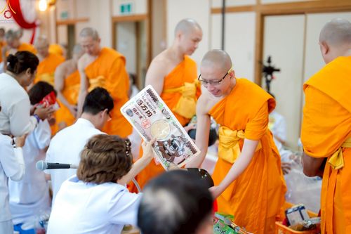 ภาพ No.261739:วันที่ 17 ตุลาคม พ.ศ. 2568 พิธีทอดกฐินวัดพระธรรมกายนางาโน่ ประเทศญี่ปุ่น  "เชื่อมสายบุญพระผู้ปราบมาร" บูชาธรรม 141 ปี พระมงคลเทพมุนี (สด จนฺทสโร)