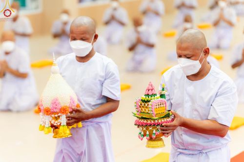 ภาพ No.102146:พิธีบรรพชาธรรมทายาท ในโครงการอุปสมบทหมู่ รุ่นบูชาธรรมมหาปูชนียาจารย์ ณ วัดเขาตะแบก อ.ศรีราชา จ.ชลบุรี วันเสาร์ที่ 9 ธันวาคม พ.ศ. 2566