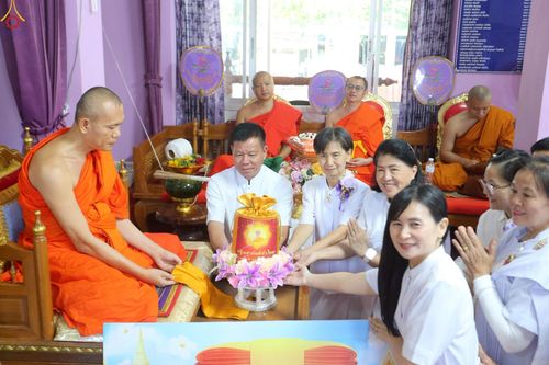 ภาพ No.269167:วันที่ 26 ตุลาคม พ.ศ. 2568 พิธีทอดกฐินสามัคคีทั่วไทย ณ วัดป่าตาลใต้ อ.ขุนตาล จ.เชียงราย โดยคณะศิษยานุศิษย์ บูชาธรรม 81 ปี หลวงพ่อธัมมชโย