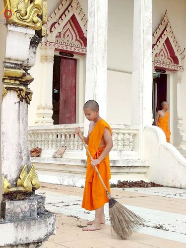 ภาพ No.218198:วันอังคารที่ 16 เมษายน พ.ศ. 2568 กิจกรรมสามเณรเดินธรรมยาตรา ในโครงการบรรพชา สามเณรภาคฤดูร้อนปี 2568 ศูนย์ปฏิบัติธรรมเขาคิชฌกูฏ จันทบุรี