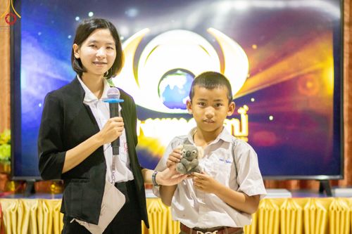 ภาพ No.104875:วันรวมพลังเด็กดี V-star ผู้นำฟื้นฟูศีลธรรมโลก จังหวัดกำแพงเพชร ณ ศูนย์ปฏิบัติธรรมกำแพงเพชร ในอุปถัมภ์พระพรหมวชิรปัญญาจารย์ วันที่ 22 ธันวาคม พ.ศ. 2566