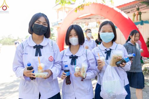 ภาพ No.105040:วันรวมพลังเด็กดี V-Star ผู้นำฟื้นฟูศีลธรรมโลก จังหวัดตาก ณ วัดดอนเจดีย์ อ.พบพระ จ.ตาก วันจันทร์ที่ 25 ธันวาคม พ.ศ. 2566