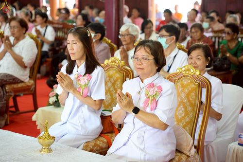 ภาพ No.254559:วันที่ 12 ตุลาคม พ.ศ. 2568 พิธีทอดกฐินสามัคคีทั่วไทย 30,000 วัด โดยคณะศิษยานุศิษย์ บูชาธรรม 81 ปี หลวงพ่อธัมมชโย ณ วัดนาคูโมทนามัยปุญญาราม ตำบลบางพระ อำเภอเมืองฉะเชิงเทรา จังหวัดฉะเชิงเทรา